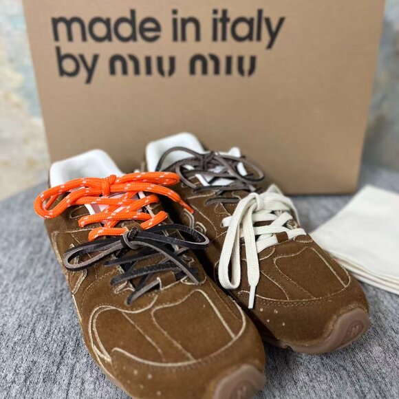 Miu Miu limited edition sneakers - Picture 2 of 9
